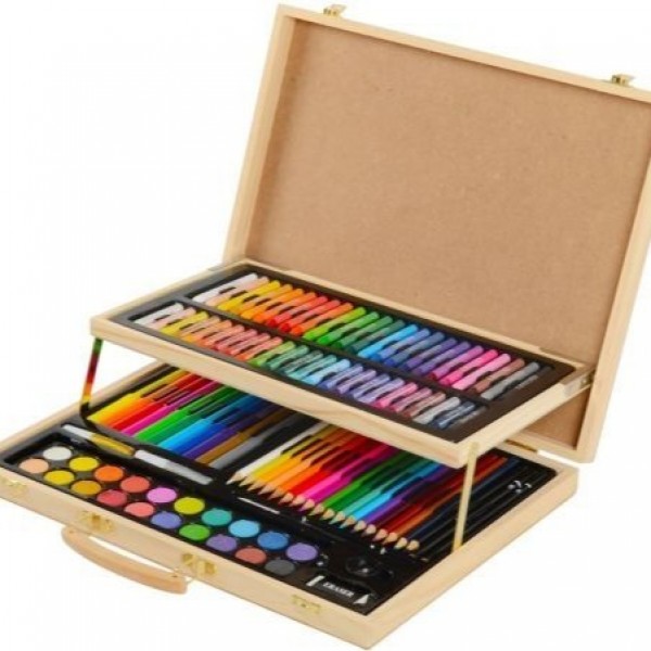 WOODEN BOX WITH 106 PIECES ASSORTMENT JUNIOR ART STUDIO