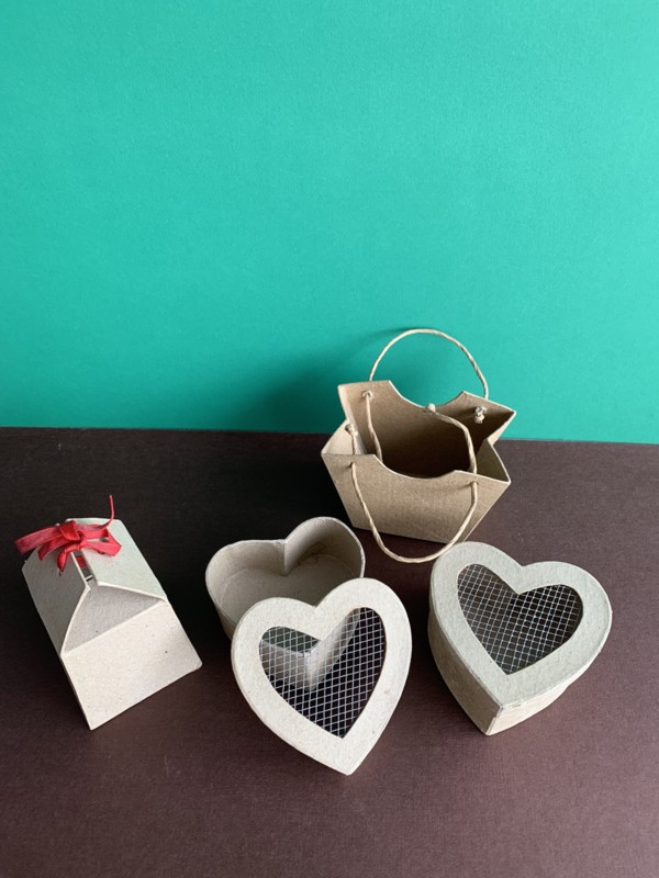 Set de cajitas bombones + cajitas de corazones