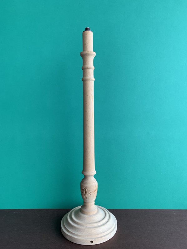 Lamp holder 4